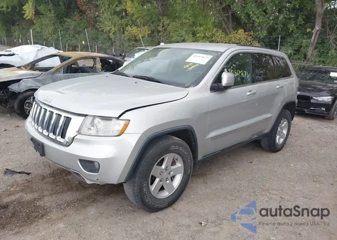 2013 Jeep Grand Cherokee Laredo z USA, uszkodzony, nr VIN 1C4RJFAG3DC639741